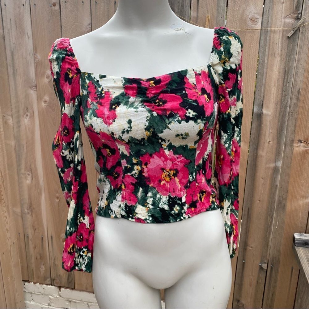 H&M floral long sleeve blouse size small